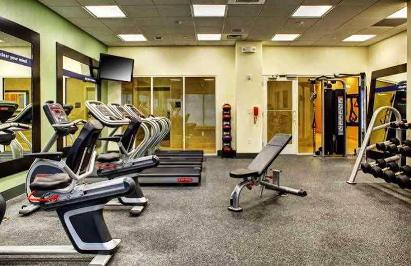 West Dixie Bend Hampton Inn And Suites Coconut Creek מראה חיצוני תמונה